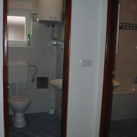 Apartment Ferienwohnung für sechs Personen