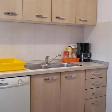 Ferienwohnung für sechs Personen Pula